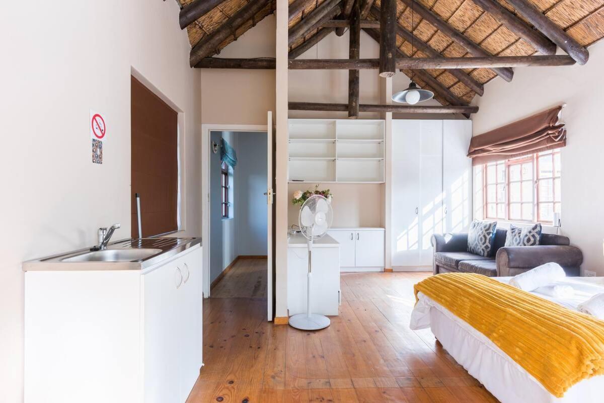 Mead, Pinelands Leilighet Cape Town Eksteriør bilde